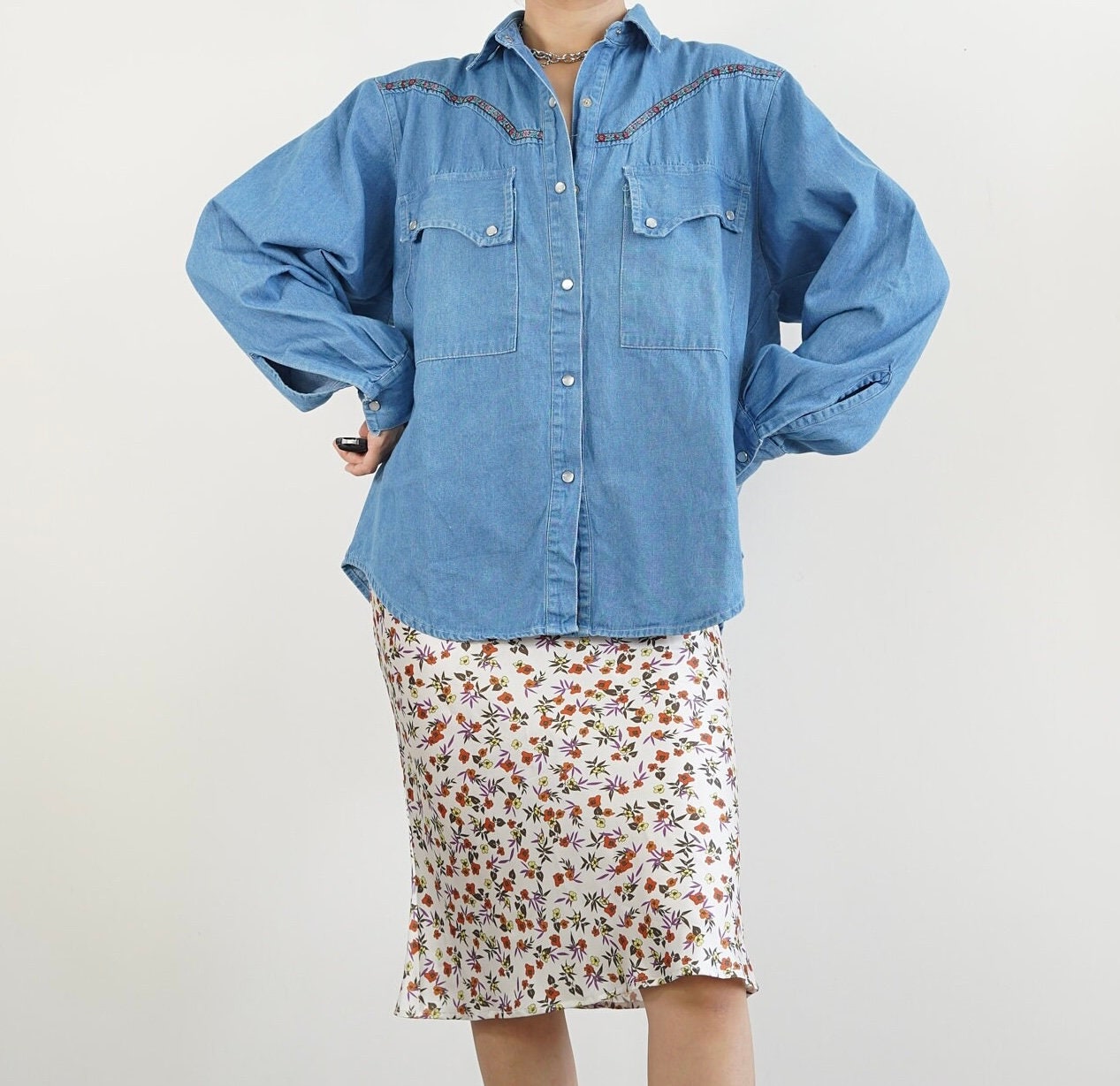 Vintage Western Art Casual V-neck Denim Loose Shirt main image 1