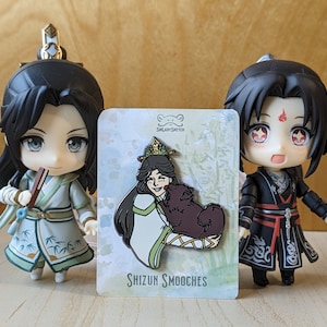 Scum Villain System Enamel Pin: Shizun Smooches Bingpup (2 inch)