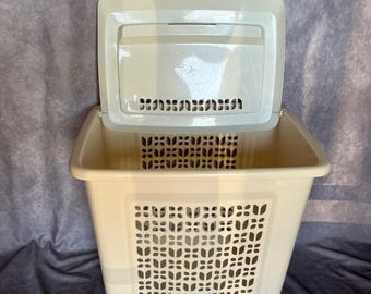 Vtg 60s 70s Rubbermaid Tulip Laundry Basket Hamper Flip Lid 2 Tone Beige White