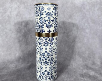 Vtg Guerlin Shalimar Eau De Toilette Spray 3.3 oz Blue White Delft Case 70s FULL