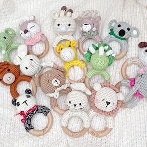 Crochet Toy Rattle for Babies, Personalized Wooden Rattle Ring for Newborn Gift, Gift for Nephew Niece, Newborn Gift