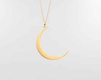 Solid gold Crescent Moon Necklace / Dainty Lunar Pendant / Gift Yogi / Handmade Fine Jewellery