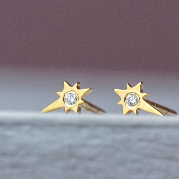 Solid Gold Extra Tiny Diamond North Star Earrings / 9k 14k 18k gold / Celestial Fine Jewelry