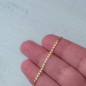 Solid Gold Flat Mariner Chain Bracelet / 14k solid Gold Anchor Link 1.9mm / Dainty, Layering