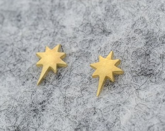 Tiny Solid Gold North Star Earrings /   Pole Star, Christmas Studs in 14k 9k 18k / Celestial Jewelry