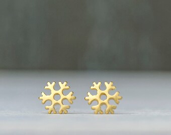 Solid Gold Snowflake Earrings / Tiny Everyday Studs / Minimal Jewelry / Unisex Gift