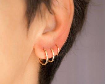 Kleine Creolen aus 585er Gold | 3 Größen | Rose Gelb oder Weiss | Infinity Ohrring Elegantes Zeitloses Geschenk | Unisex Ohrringe