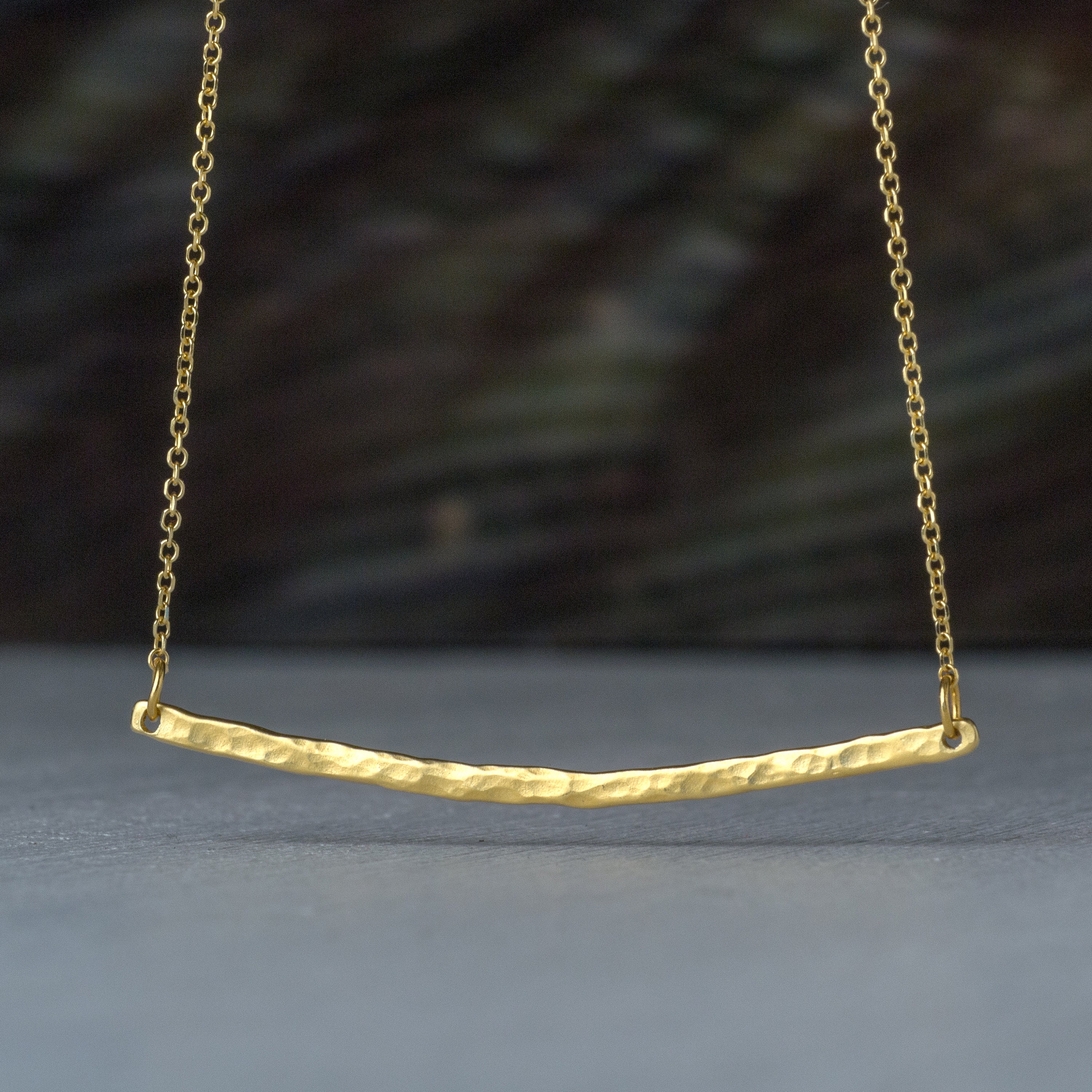 Hammered bar necklace sale