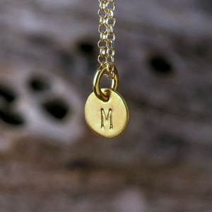 Personalized Hammered Solid Gold Disc Necklace / Custom Initial Pendant / Hand Stamped Letter Charm / Mothers day Gift image 4