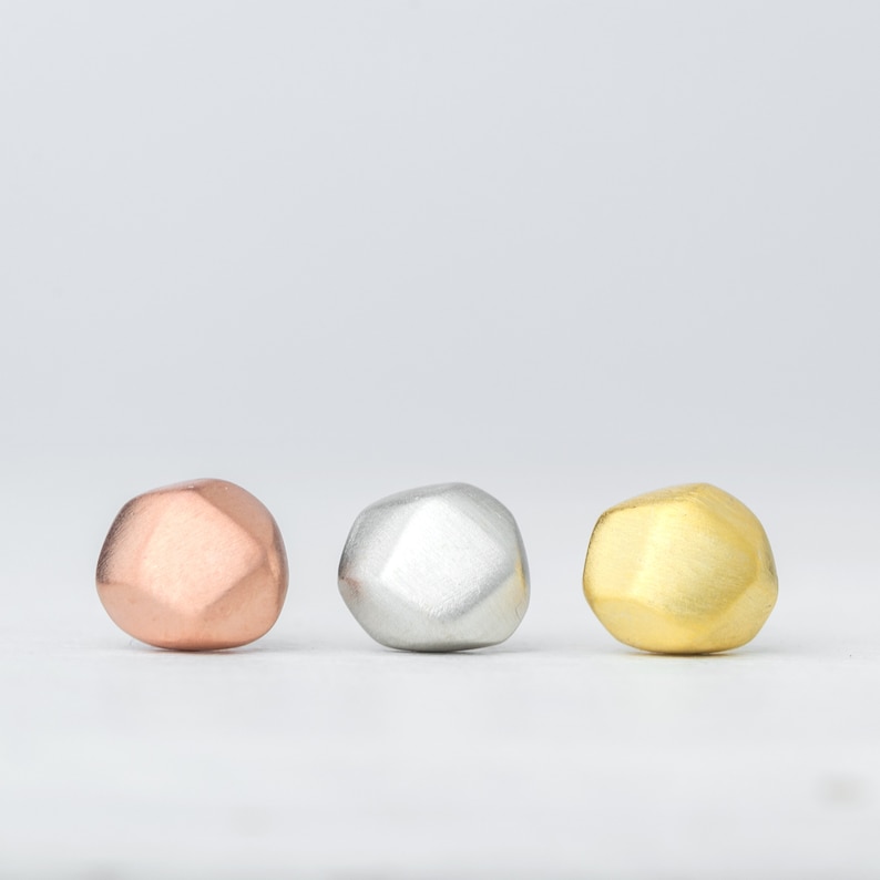Solid Gold Pebble Earrings / Diamond Nugget Studs / Geometric Jewelry / Minimal Everyday Gift / Unisex image 5