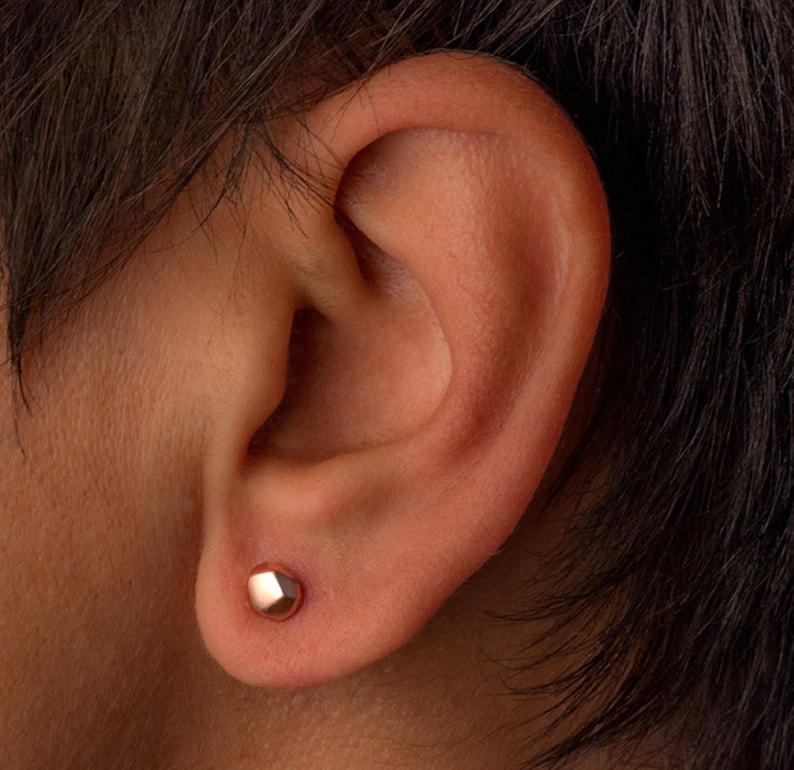Solid Gold Pebble Earrings / Diamond Nugget Studs / Geometric Jewelry / Minimal Everyday Gift / Unisex image 4