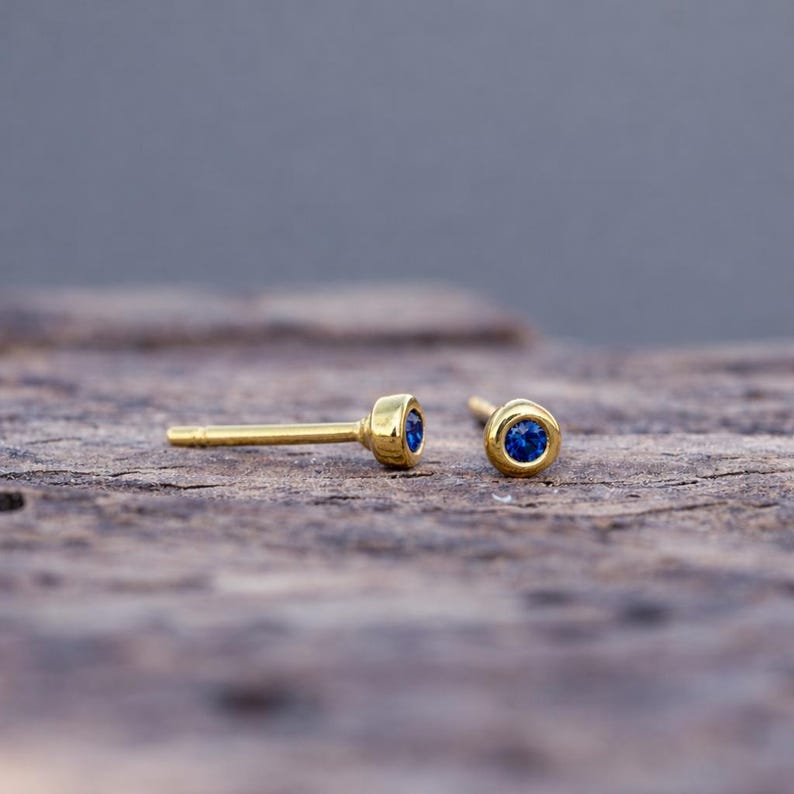 Maleńki kolczyk z litego złota z kamieniem szlachetnym: pojedynczy minimalistyczny kolczyk, diament, 9k 14k 18k 207H-S zdjęcie 11