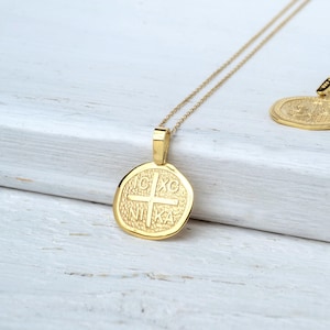 Colar com pingente de cruz de Constantino em ouro maciço 14k: ICXC NIKA Charm JP1109-K14