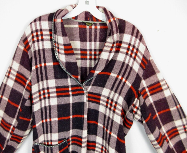 Sz M Nick Nora Vintage Camp Blanket Wedding Gift Men/'s Women/'s Unisex His Hers Beacon Brand Robe 1940/'s 40/'s 1950/'s 50/'s Red Brown