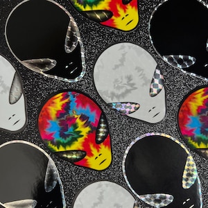 Vintage 90&#39;s Alien Head Nostalgic Y2K Vending Machine Prism Holographic Sticker | Multiple Color Options Including Tie Dye