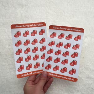 Feuille d'autocollants aux fraises