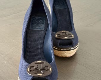 Tory Burch Navy Canvas Peep Toe Wedges Sz. 7M