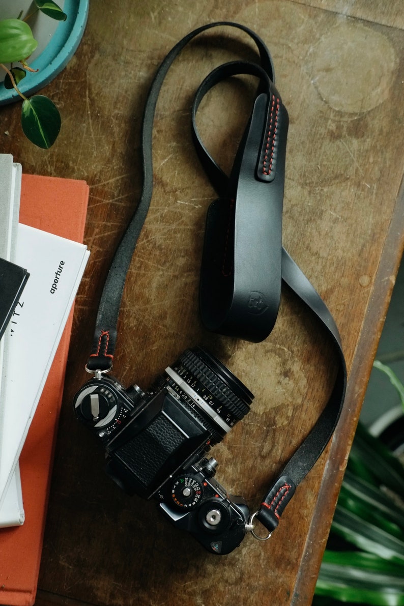 LEGACY NERO Leather Camera Strap: Camera strap for Digital and Film Cameras Horween Chromexcel Hand stitched image 3