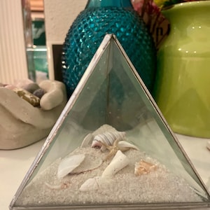 Vintage Beveled Glass Seashell Pyramid Decor: Beach Sand Paperweight