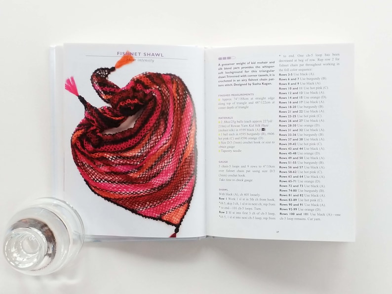 Intermediate Advanced 88 Pg Excellent Used Condition 25 Crochet Scarf Patterns Crocheted Scarves On The Go Pattern Book by Vogue Knitting