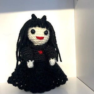 Nadja Doll Amigurumi, Crochet, What We Do in The Shadows, WWDITS Vampire Inspired Fan Art