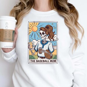 Camiseta de mamá de béisbol, camiseta de tarot para mamá de béisbol, camiseta de esqueleto de Halloween para mamá de béisbol, regalo para el Día de la Madre para mamá de béisbol