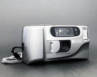 Ricoh Shotmaster AF-P _ 35mm Point & Shoot Camera _ Silver _ Exc.!