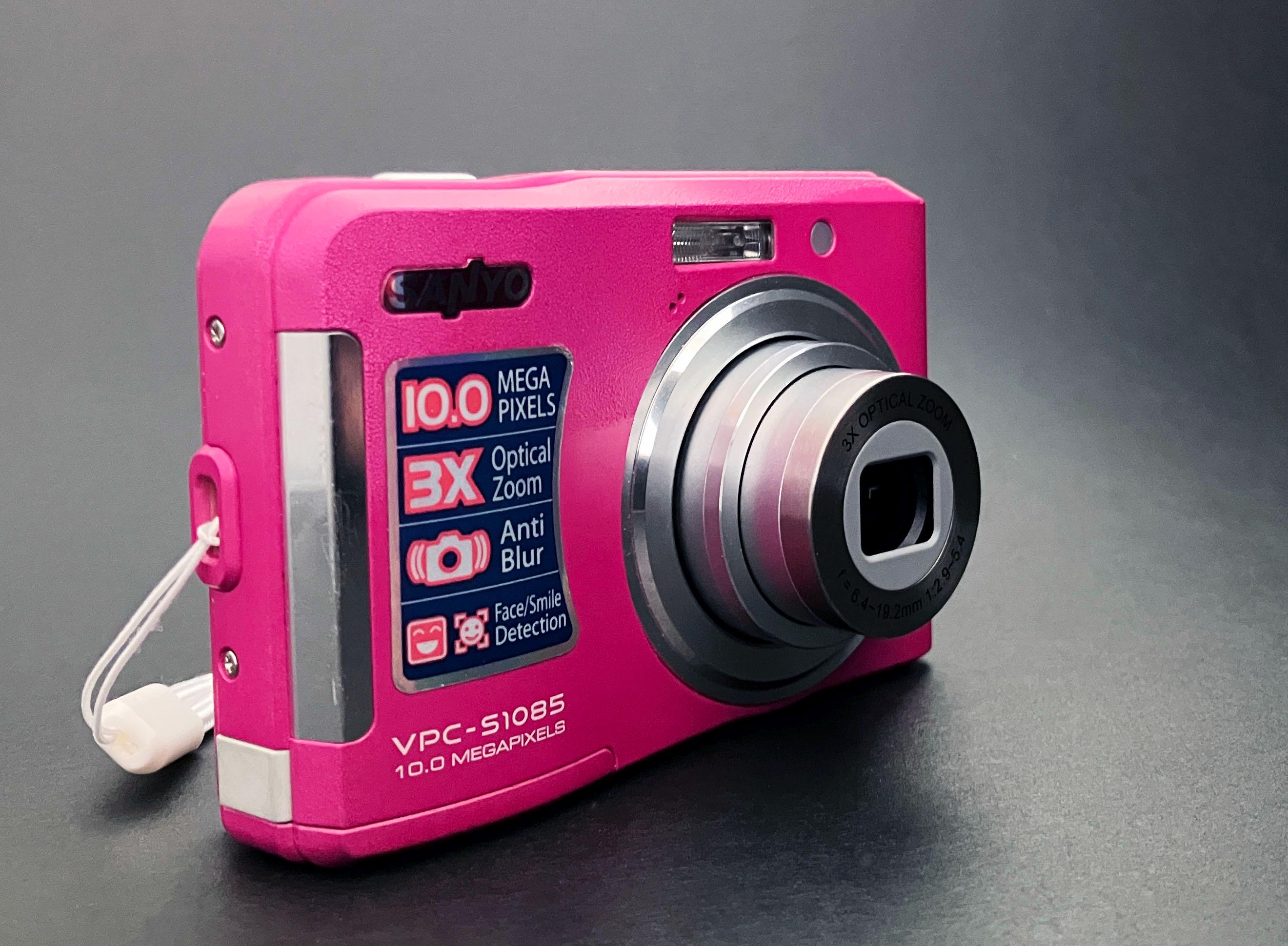 Sanyo VPC-S1085 Digital Camera _ 10mp _ 3x Zoom _ Video _ in Box