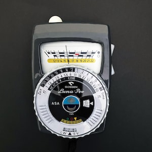 Gossen Luna Pro Light Meter w/ Case _ Excellent condition!