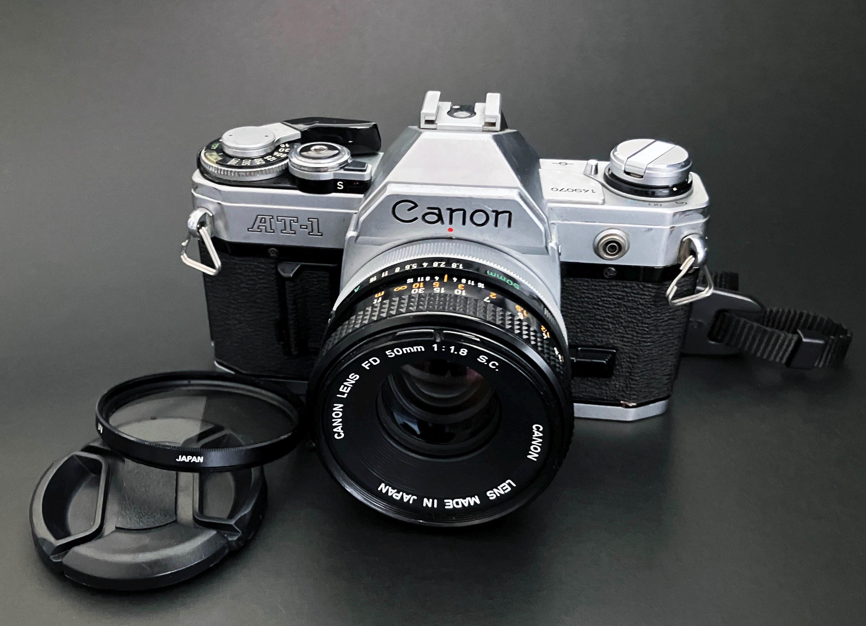 Canon AT-1 フィルムカメラ 50mmレンズ付き Canon AT-1 - Studio RUM サイト