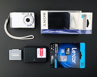 Sony Cybershot DSC-W80 Digital Point & Shoot Camera _ Carl Zeiss 3x Optical Zoom