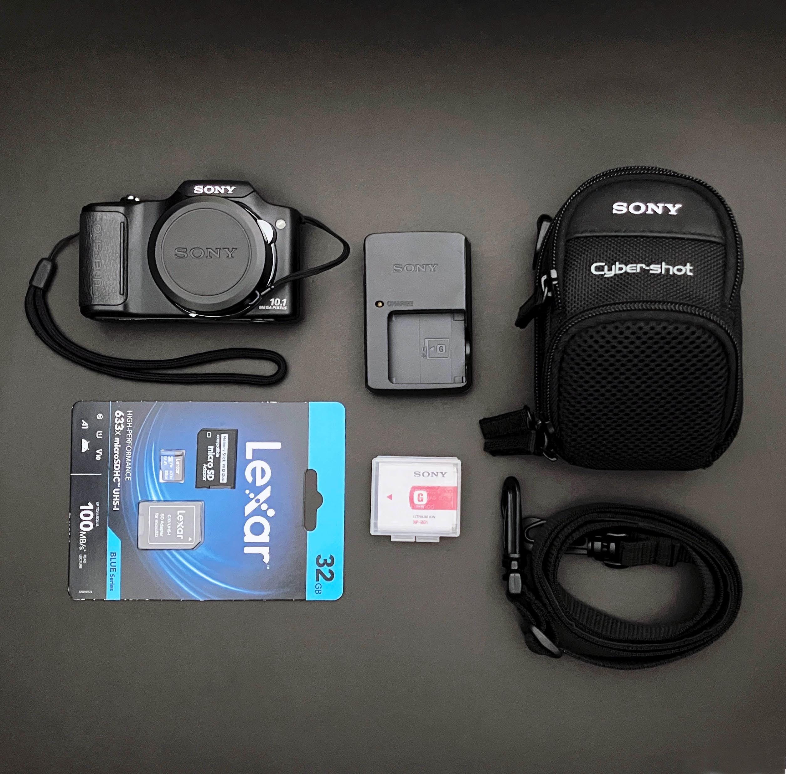 Lot 2 Appareils Photo Numériques Sony Cyber-shot / HP Photosmart + Câble + Pochette