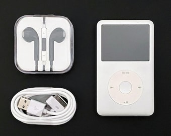 Apple iPod Classic - 第 7/6 世代、グレー (3000 mAh バッテリー
