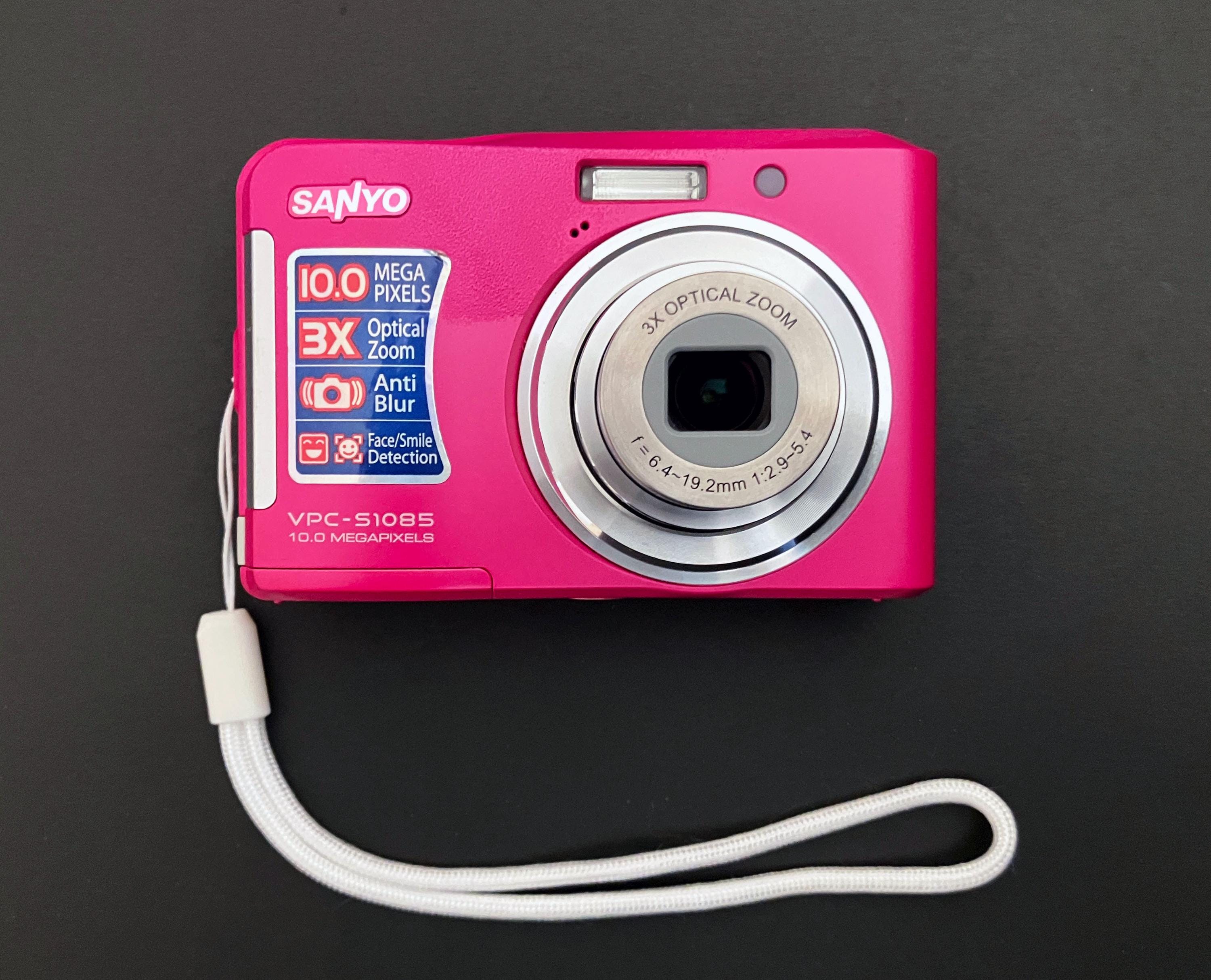 Sanyo VPC-S1085 Digital Camera _ 10mp _ 3x Zoom _ Video _ in Box
