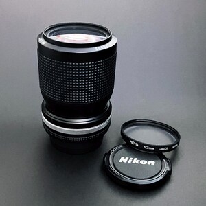 Nikon Ai-s Zoom Nikkor 35-105mm F/3.5-4.5 Macro Lens _ Mint in Box