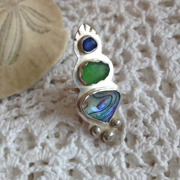 Sea Goddess Triple Bezel Ring ++ Blue and Green Seaglass with Abalone Set in Fine Silver // One-of-a-kind // Size 7