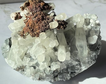 Aurora Calcite from Daye, Hubei, China – UV-reactive Hexagonal Calcites with Iron Coating