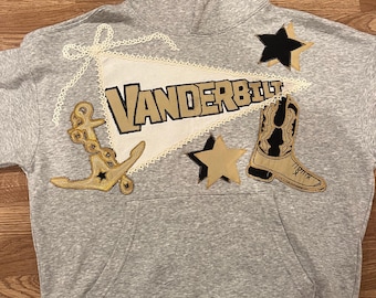 Pennant College Customizable Sweatshirts