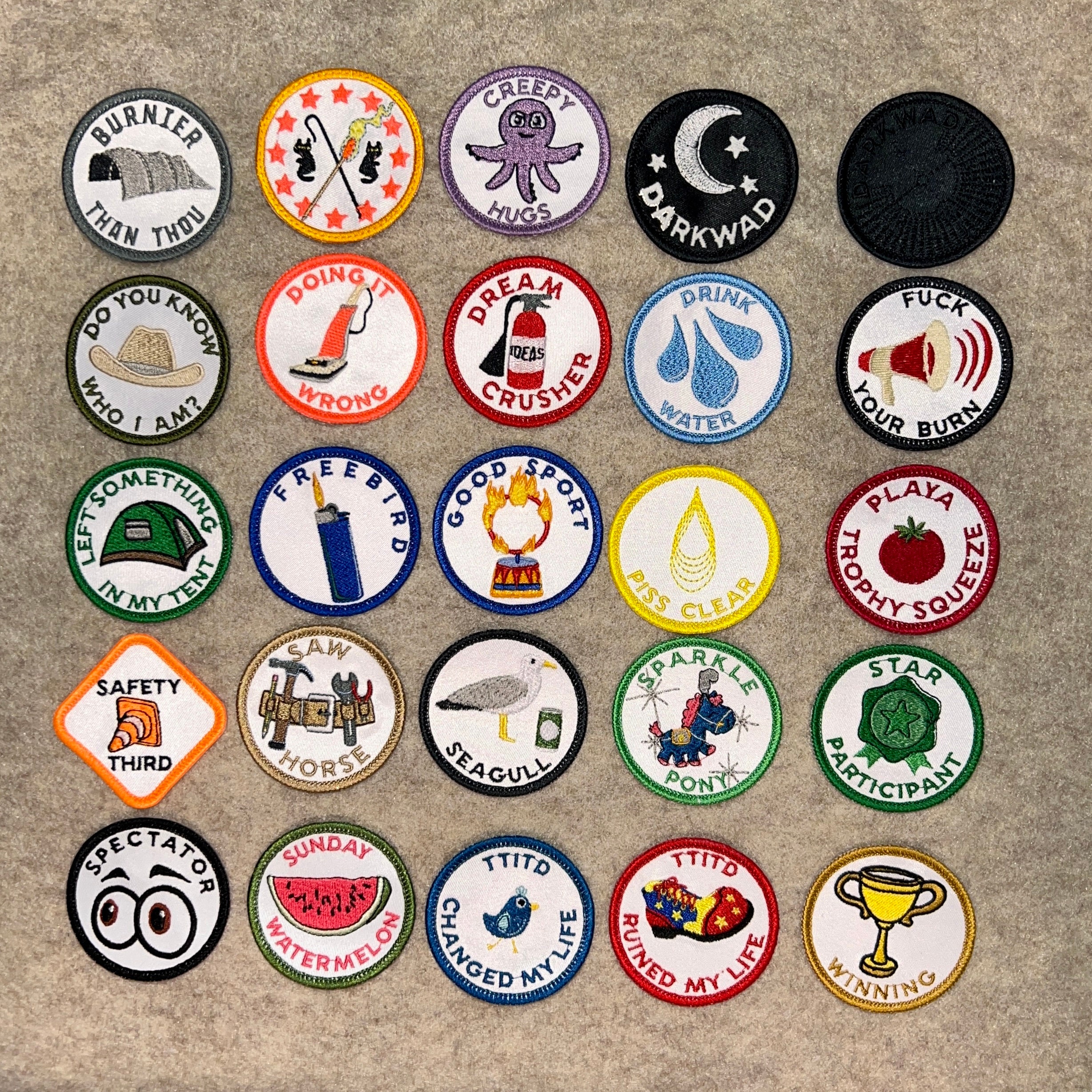 25 MIXED SEW on and IRON on Patches, Randomly Selected Patch Lot. Mystery  Grab Bag, Surprise Assortment of Appliques 