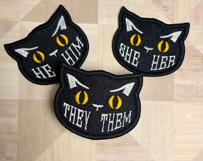 Black Cat Personal Pronouns Patch She Her, Iron-On