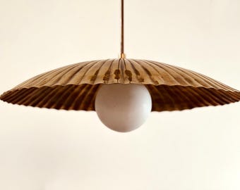Lampadario a sospensione elegante con 1 globo luminoso e punte / lampada da soffitto / lampadario a filo! Lampadario moderno di metà secolo in ottone grezzo / lampadario Sputnik