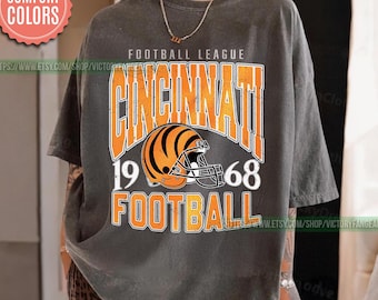 Cincinnati Football Comfort Colors Vintage Style T-Shirt, Cincinnati Football T-Shirt, Bengals Football T-shirt, Cincinnati Fan Gifts FDR21