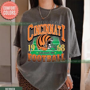 Cincinnati Football Comfort Colors Vintage Style T-Shirt, Cincinnati Football T-Shirt, Bengals Football T-shirt, Cincinnati Fan Gifts FEG21