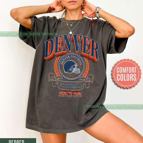 Camiseta de fútbol americano de Denver, estilo vintage, colores cómodos, camiseta retro de fútbol americano de Denver, suéter de regalo para fanáticos del fútbol americano de Denver, Sunday Football FTY10