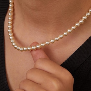 Dainty Pearl Beaded Necklace for Women, Minimalist White Pearl Jewelry, Round Freshwater Pearl Necklace, Bridal Jewelry, Unisex Gift