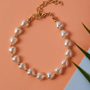Bridesmaid Pearl Bracelet,Wedding Jewelry for Bridesmaids, Heart Charm Beaded Bracelet Bridal Gift, Maid of Honor, Mother&#39;s Day Gift for Her
