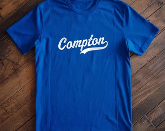 Maglietta Compton Los Angeles – Maglietta di quartiere in stile baseball retrò – Regalo dell'orgoglio locale