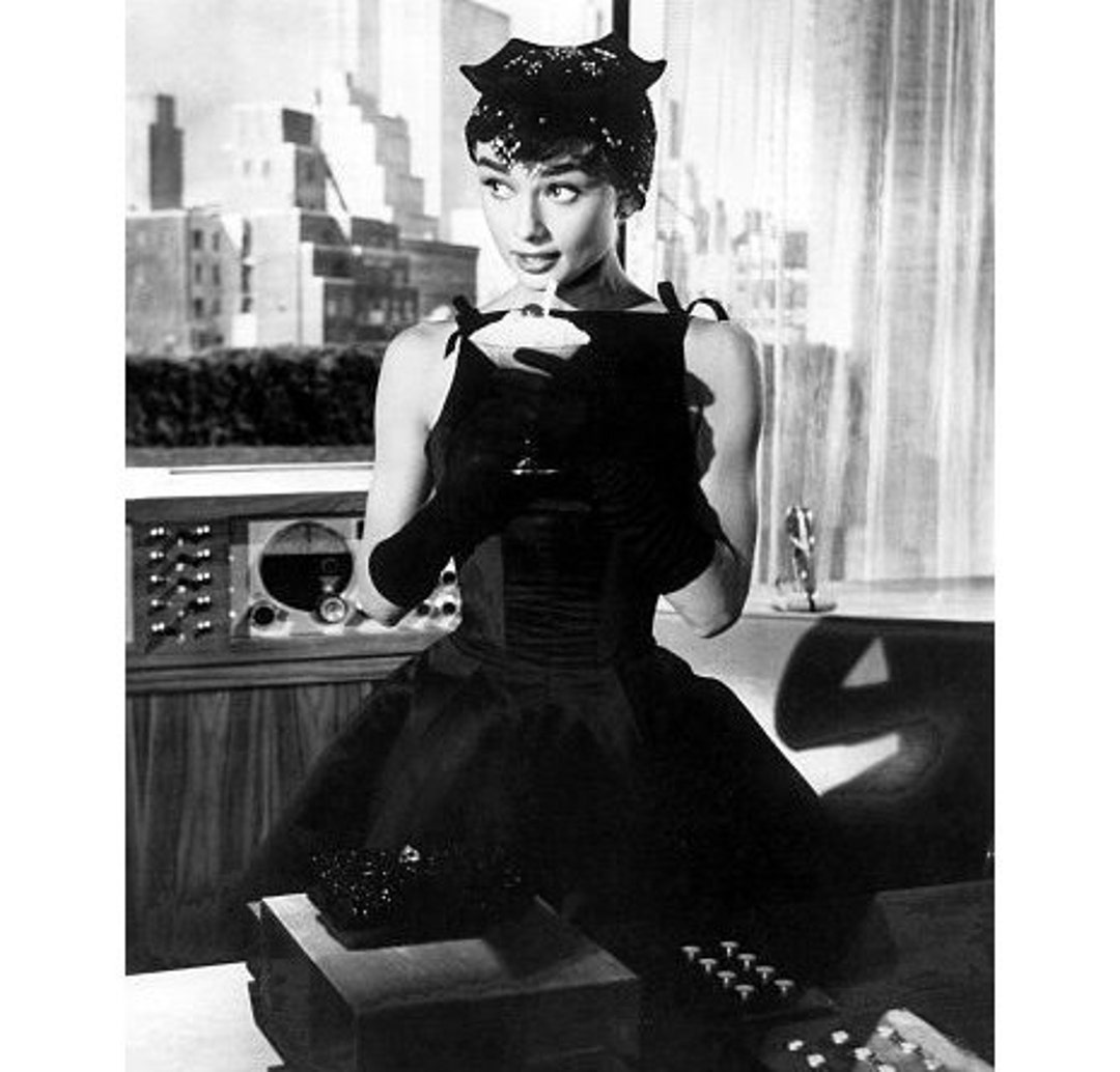 Tubino Audrey Hepburn Audrey Hepburn Vestito Nero Buy All Sizes