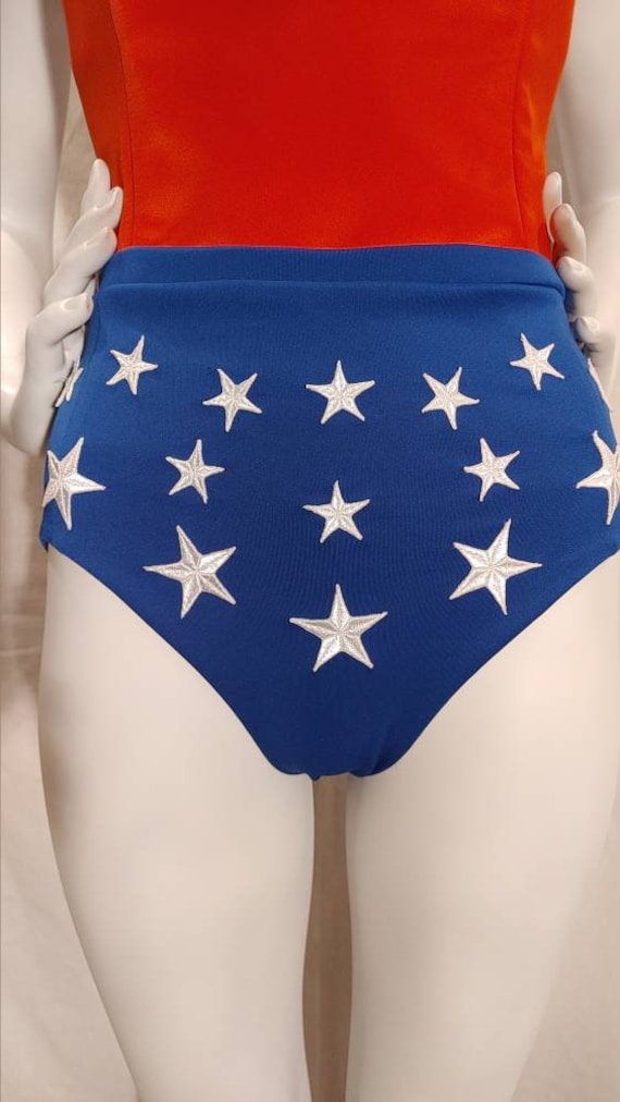 Full Classic Lynda Carter Season 2 Wonder Woman Costume: Emblem Corset Belt  Tiara Cuffs and Your Choice of Bottoms WITH Cape 