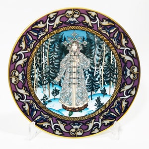 Vintage Russian Fairy Tales Plate - &quot;The Snow Maiden&quot;, Heinrich, Germany, Villeroy & Boch